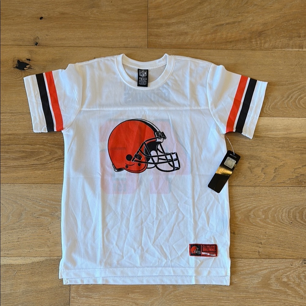 Cleveland Browns youth shirt size 14 NWT